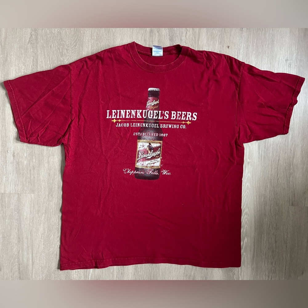 Beer Vintage graphic Leinenkugel’s Red Short Sleeve Crew Neck Tee XL - Y2K